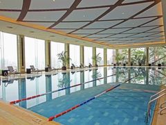 -上海龙之梦万丽酒店