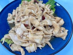 -崴海渔村(虹梅路店)