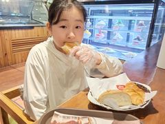 -劳顶笨咖啡(丽水宜家店)