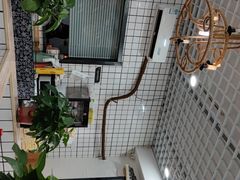 -八两八金·莱芜特色炒鸡(市南漳浦路店)