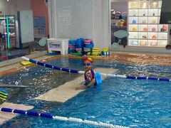 -蓝旗儿童游泳俱乐部(北国中心)