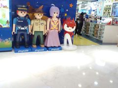 -TOYSRUS玩具反斗城(宁波和义大道店)