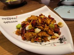 -有红鸡毛店·川菜(建设路店)