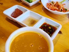 南瓜粥-唯成•韩国炭火烤肉 유성고기