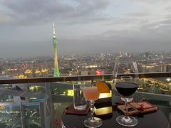 -广州柏悦酒店·悦吧·顶楼露天酒吧