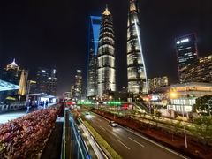 -陆家嘴空中步行连廊