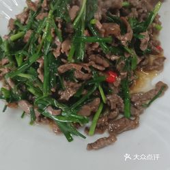 韭菜怎么和牛肉搭着吃_韭菜牛肉和士豆