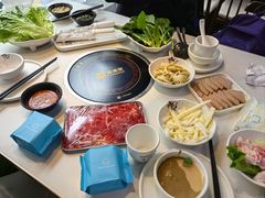 -德林酸菜鱼火锅(南丹店)