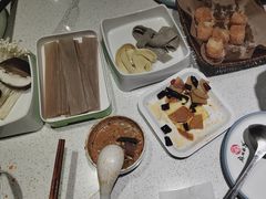 -麻辣因子滩羊火锅(世和广场店)
