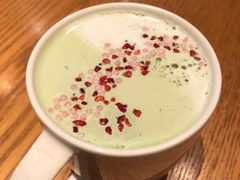 樱绽草莓茶拿铁-星巴克(深圳石岩星城店)