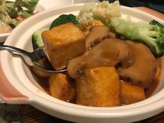 日式花菇豆腐煲-T館·花园艺术餐厅