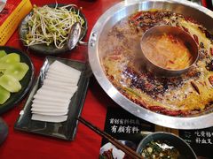 -谭鸭血老火锅(漳州路店)