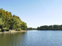 -稻香湖景欢乐岛温泉城堡