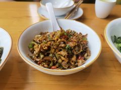 -湘阁里辣(南岭购物广场店)