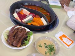 -赵美丽·重庆社区火锅·直营店(火车东站·中豪国际店)