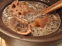 荷香筒骨莲藕汤-雀蓝川菜(滨湖万象汇店)