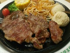 -豪约客牛排(百大奥莱店)