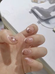 -艾珂·美甲美睫