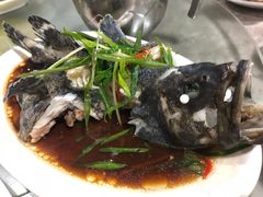 -四川小胡子海鲜(丁村万人海鲜广场店)