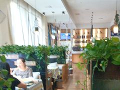 -咖啡人·融合餐厅(万达环宇店)