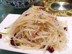 酸辣土豆丝-沁香源私家菜