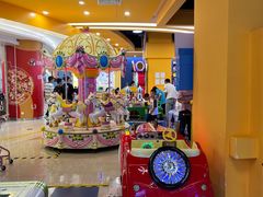 -爱玩嘉年华(龙湖曲江天街店)