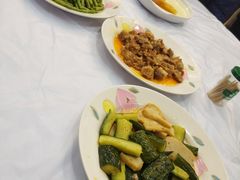 -美居大酒楼(美居广场店)
