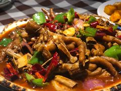 -六福烧烤酒馆(秦隆步行街店)