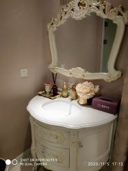 -蕾蕾美颜美容美体