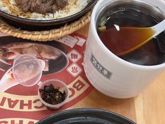 -华记煲仔华·煲仔饭(市桥易发店)