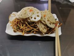 -吕记清真美食城(永兴服装街店)