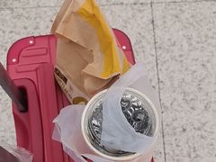 -麦当劳(深圳北站高铁店)