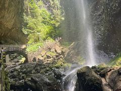 -龙水峡地缝景区