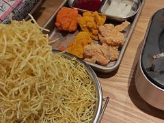 -WOW LUCKY创意韩料(龙阳广场店)