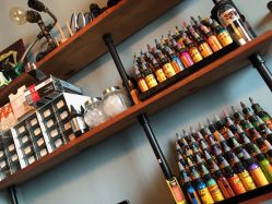 -椿树下·Tattoo纹身工作室