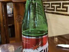 乌苏啤酒-伊隆斋(什刹海店)