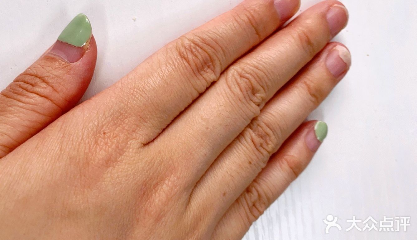 历时一个月零8的美甲