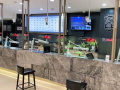 -亨得利钟表商店