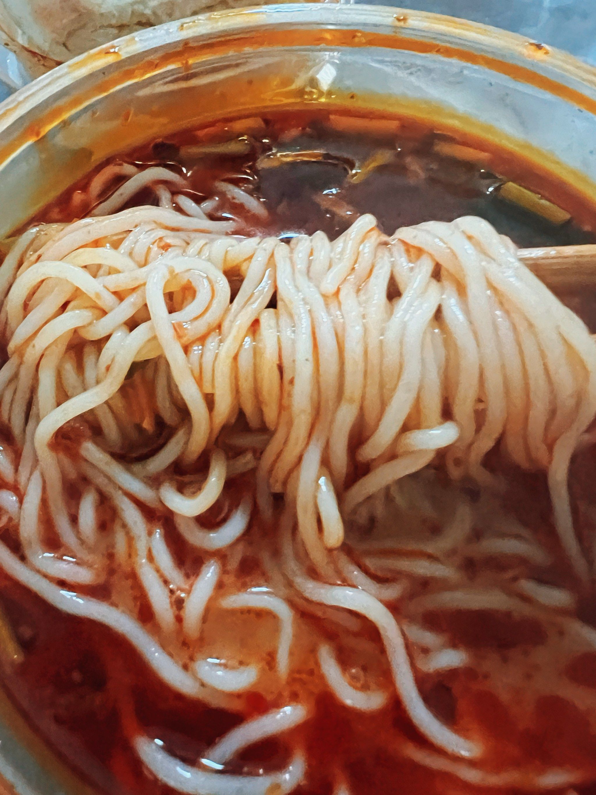 今天的幸福是米线