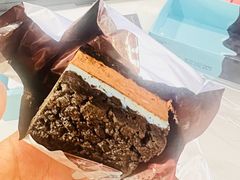 -好利来(新华百货店)