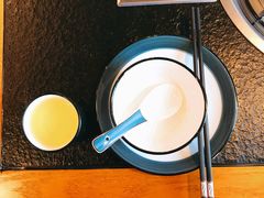餐具摆设-阿鹏故事野生菌火锅(双廊古镇店)