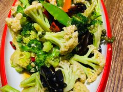 -叶派龙虾•招牌香辣蟹·海鲜(中海国际店)