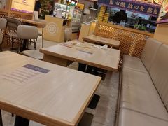-花馬肆.云南过桥米线(汉神购物广场现场熬汤店)