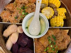 -黄桷树曹家私房菜(江与城店)