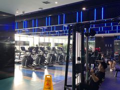 -威仕顿健身游泳(御锦城店)