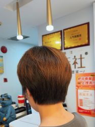 -镁连社·美联社