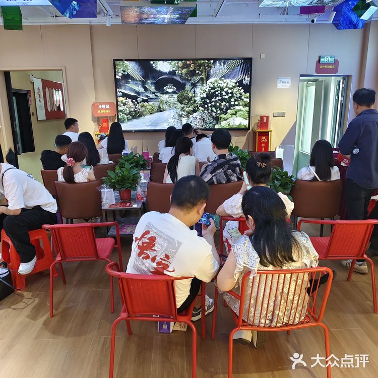 千万别去这家咖啡店!进去就被狠狠戳中结婚