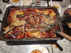 -里岛烤鱼(东港凯虹广场店)