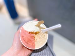 草莓起泡酒-Dip in Gelato(富民路店)