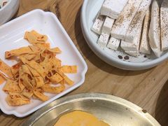 -青瓦餐厅·生鱼片·韩园烤肉(西塔店)